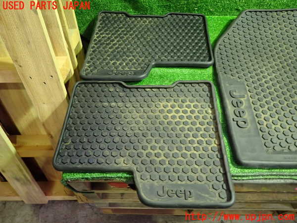 1UPJ-34667800]ジープ・レネゲード(BV13PM)フロアマット 中古_m0003.jpg