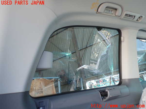 5UPJ-34671382]ベンツ ビアノ(Viano) W639 (639811)左クォーターガラス 中古 SAINT-GOBAIN SEKURIT M75 43R-000016_m0002.jpg