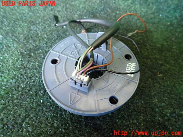 1UPJ-34676800]ベンツ ビアノ(Viano) W639 (639811)スパイラルケーブル(リール) 中古_m0001.jpg