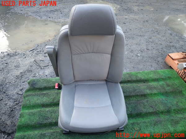 1UPJ-34677065]ベンツ ビアノ(Viano) W639 (639811)助手席シート 中古_m0001.jpg