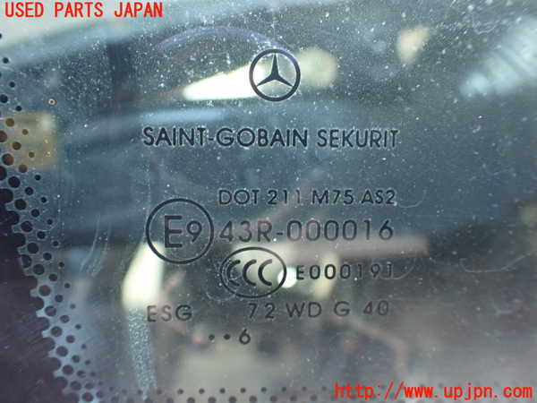 5UPJ-34681200]ベンツ V350 W639 (639811C)右フロント三角窓ガラス 中古 SAINT-GOBAIN SEKURIT M75 43R-000016_m0002.jpg