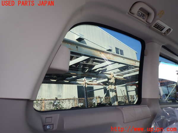 5UPJ-34681382]ベンツ V350 W639 (639811C)左クォーターガラス 中古 SAINT-GOBAIN SEKURIT M93 43R-004536_m0002.jpg
