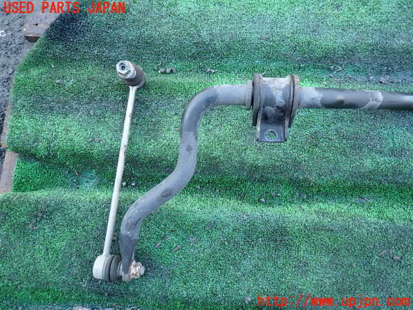 1UPJ-34685440]ベンツ V350 W639 (639811C)フロントスタビライザー 中古_m0003.jpg