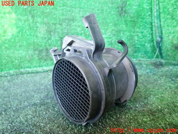 5UPJ-34686320]ベンツ V350 W639 (639811C)エアフロメーター 中古_m0002.jpg