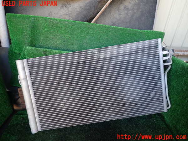 5UPJ-34686031]ベンツ V350 W639 (639811C)エアコンコンデンサー1 中古_m0002.jpg