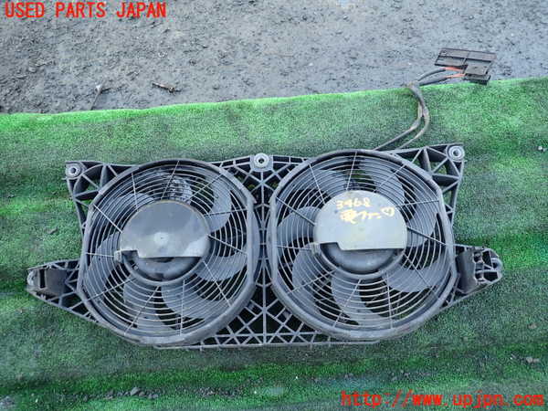 1UPJ-34686836]ベンツ V350 W639 (639811C)電動ファン1 中古_m0001.jpg