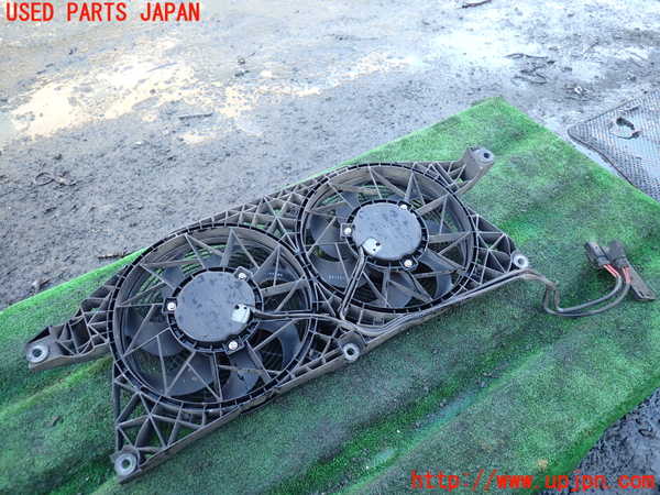 1UPJ-34686836]ベンツ V350 W639 (639811C)電動ファン1 中古_m0002.jpg