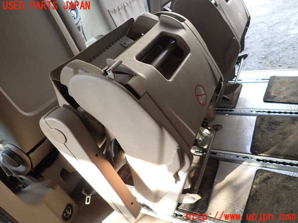 1UPJ-34687175]ベンツ V350 W639 (639811C)左2列目シート 中古_m0005.jpg