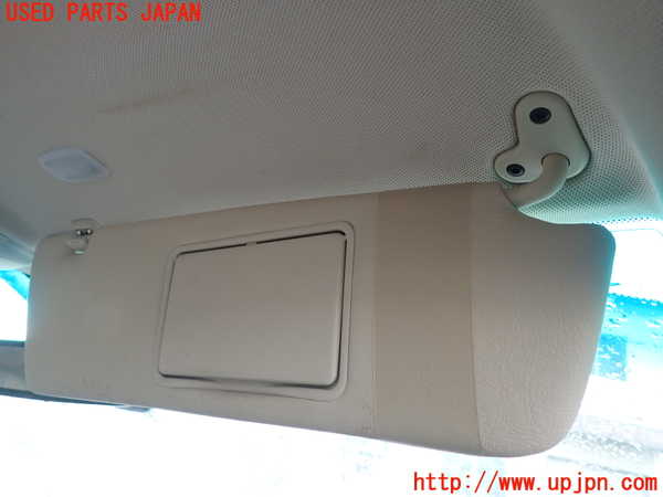 1UPJ-34687625]ベンツ V350 W639 (639811C)室内サンバイザー右側 中古_m0002.jpg