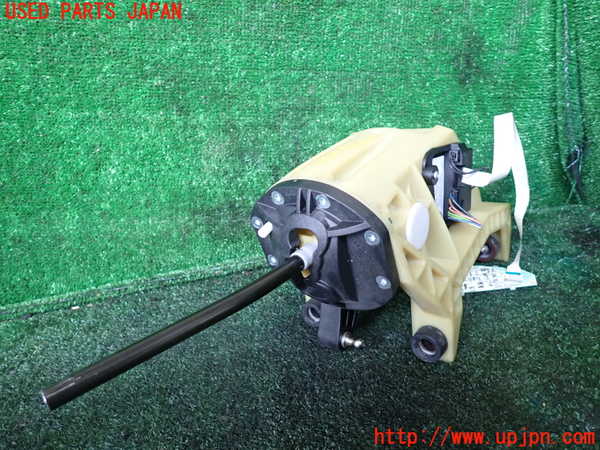 1UPJ-34687555]ベンツ V350 W639 (639811C)ATシフトレバー 中古_m0001.jpg