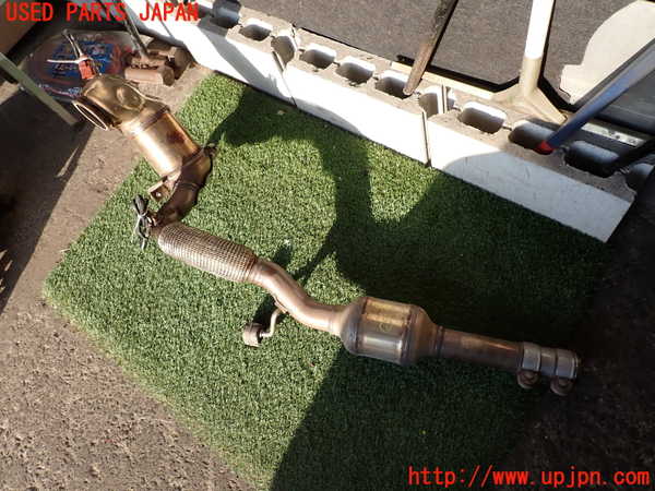 2UPJ-34692661]アウディ・A1 スポーツバック(8XCZE)触媒1 中古_m0001.jpg
