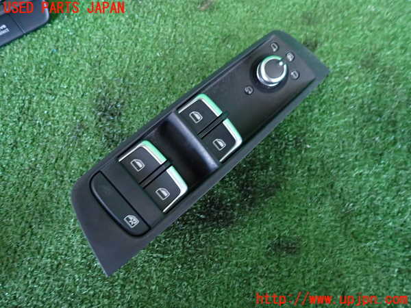 2UPJ-34696240]アウディ・A1 スポーツバック(8XCZE)右前パワーウィンドウスイッチ 中古_m0001.jpg