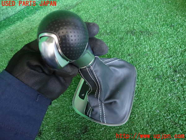 2UPJ-34697570]アウディ・A1 スポーツバック(8XCZE)シフトノブ 中古_m0002.jpg