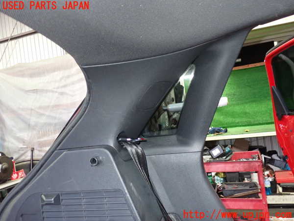 2UPJ-34697680]アウディ・A1 スポーツバック(8XCZE)左リアピラートリム 中古_m0002.jpg
