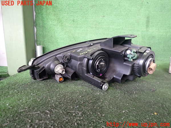 2UPJ-34701130]ロードスター(NB8C)右ヘッドライト ハロゲン 中古_m0002.jpg