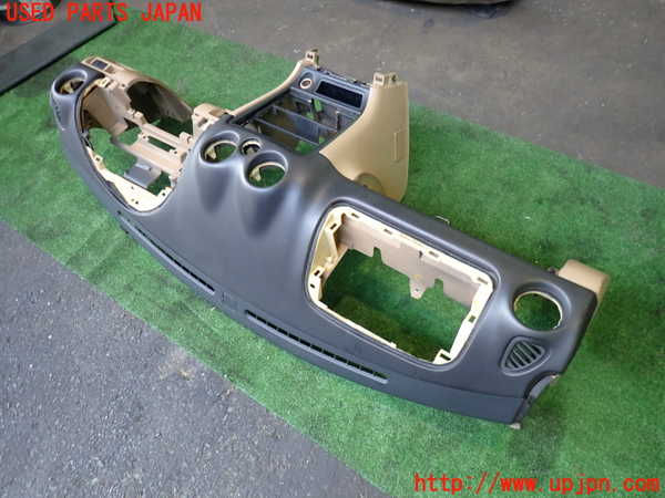 2UPJ-34707505]ロードスター(NB8C)ダッシュボード 中古_m0003.jpg