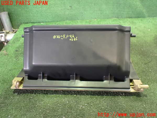 2UPJ-34707516]ロードスター(NB8C)グローブボックス1 中古_m0004.jpg