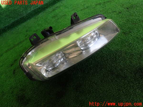 2UPJ-34711180]ランドローバー・レンジローバー イヴォーク(LV2A)右フォグ 中古_m0001.jpg