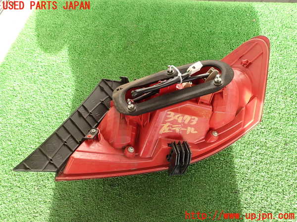 2UPJ-34731536]マークX(GRX120)左テールランプ 中古_m0002.jpg