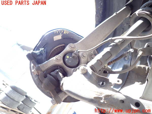 2UPJ-34734290]マークX(GRX120)右フロントナックルハブ 中古_m0002.jpg