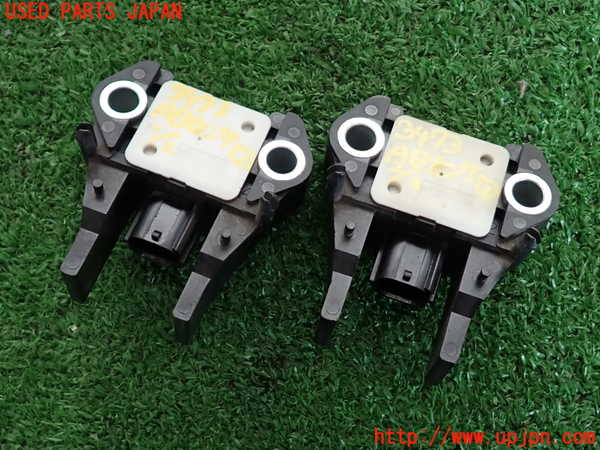 2UPJ-34736356]マークX(GRX120)エアバッグセンサー1 中古_m0002.jpg