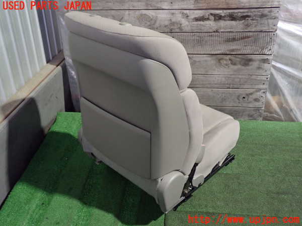 2UPJ-34737065]マークX(GRX120)助手席シート 中古_m0002.jpg