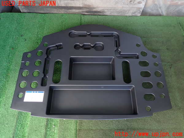 2UPJ-34737772]マークX(GRX120)ラゲッジトレイ2 中古_m0001.jpg