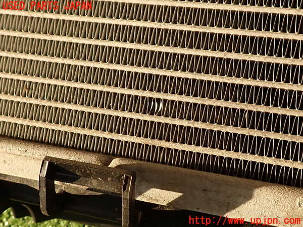 2UPJ-34742321]BMW X3(PC25)(E83系)ラジエーター1 中古_m0003.jpg