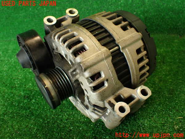2UPJ-34746015]BMW X3(PC25)(E83系)オルタネーター(ダイナモ) 中古_m0001.jpg