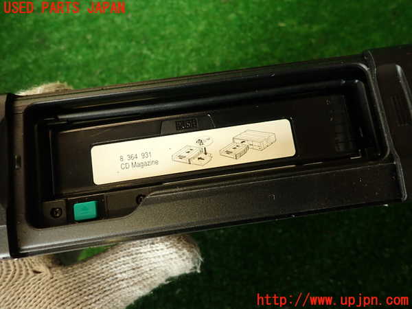 2UPJ-34746505]BMW X3(PC25)(E83系)CDチェンジャー 中古_m0003.jpg