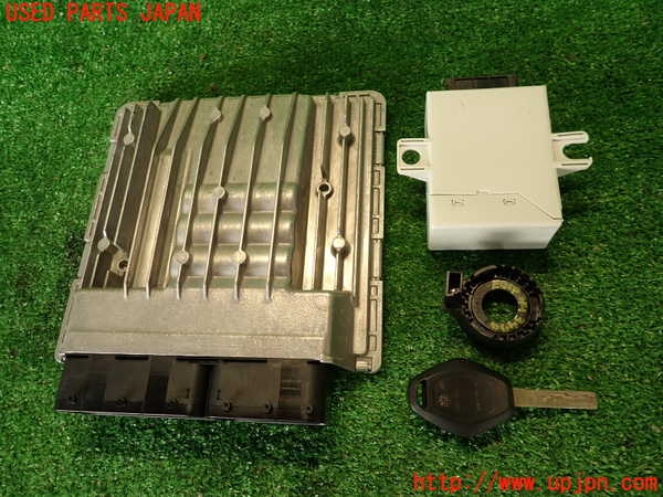 2UPJ-34746110]BMW X3(PC25)(E83系)エンジンコンピューター DME 中古_m0002.jpg