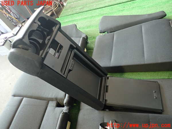 2UPJ-34747385]BMW X3(PC25)(E83系)リアシート 中古_m0004.jpg