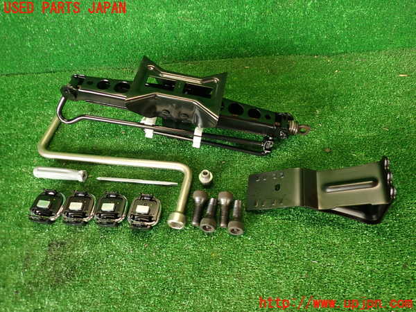 2UPJ-34747805]BMW X3(PC25)(E83系)車載工具 中古_m0002.jpg