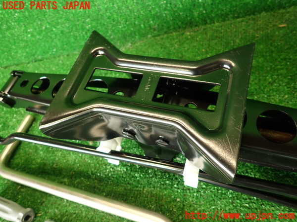 2UPJ-34747805]BMW X3(PC25)(E83系)車載工具 中古_m0003.jpg