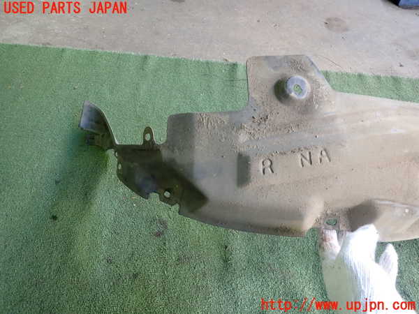 2UPJ-34751090]ロードスター(NA6CE)右前フェンダーライナー (ジャンク品) 中古_m0003.jpg