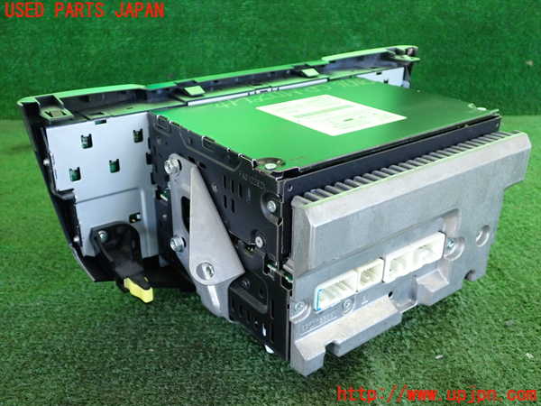 2UPJ-34766500]ハリアー(ACU30W)CD&MDプレイヤー（86120-48860） 中古_m0002.jpg