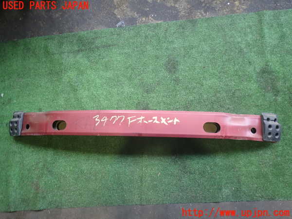 2UPJ-34771014]ジャガー・Xタイプ(J51YB)フロントバンパーホースメント 中古_m0001.jpg