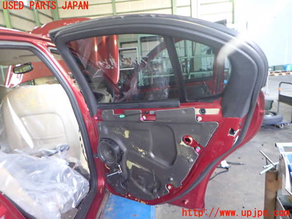 2UPJ-34771290]ジャガー・Xタイプ(J51YB)右後ドア 中古 SAINT-GOBAIN SEKURIT M23100 43R-001057_m0004.jpg