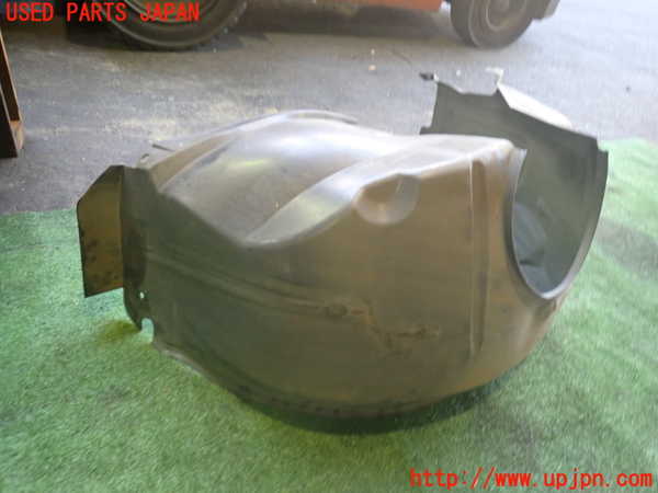 2UPJ-34771090]ジャガー・Xタイプ(J51YB)右前フェンダーライナー 中古_m0002.jpg