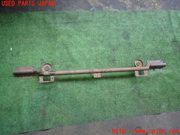 2UPJ-34775296]ジャガー・Xタイプ(J51YB)メンバー1 中古_m0002.jpg