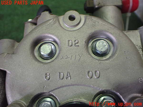 2UPJ-34776025]ジャガー・Xタイプ(J51YB)エアコンコンプレッサー 中古_m0003.jpg