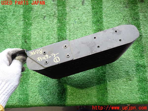 2UPJ-34782481]エクスプローラー(1FMEU74)オイルクーラー1 中古_m0002.jpg