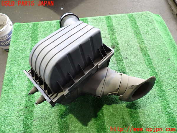2UPJ-34782560]エクスプローラー(1FMEU74)エアクリーナーボックス 中古_m0001.jpg