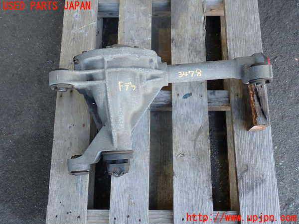 2UPJ-34784350]エクスプローラー(1FMEU74)フロントデフ 中古_m0001.jpg