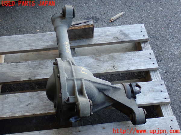 2UPJ-34784350]エクスプローラー(1FMEU74)フロントデフ 中古_m0004.jpg