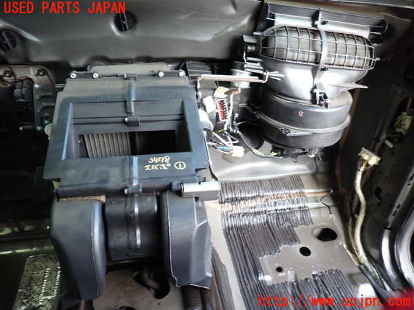 2UPJ-34786081]エクスプローラー(1FMEU74)エバポレーター1 中古_m0001.jpg