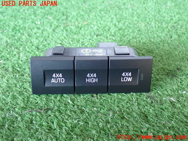2UPJ-34786306]エクスプローラー(1FMEU74)スイッチ1 (4x4 AUTO) 中古_m0001.jpg