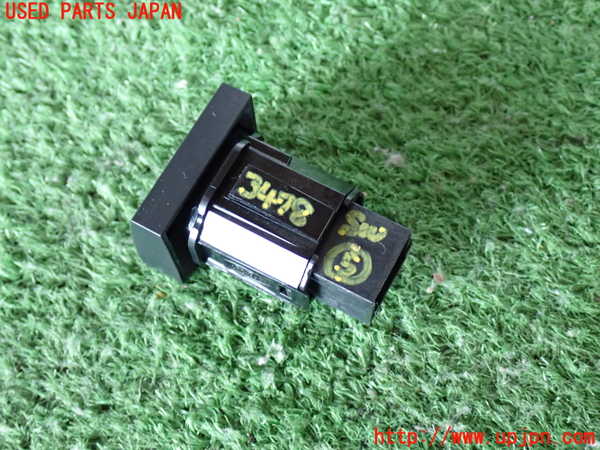 2UPJ-34786310]エクスプローラー(1FMEU74)スイッチ5 中古_m0002.jpg