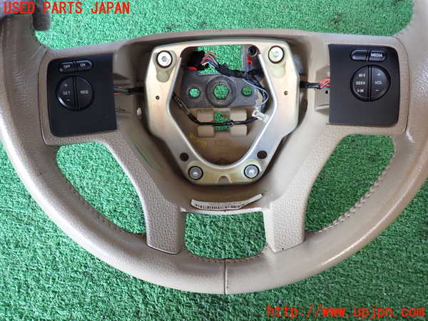 2UPJ-34787855]エクスプローラー(1FMEU74)ステアリングホイール 中古_m0002.jpg