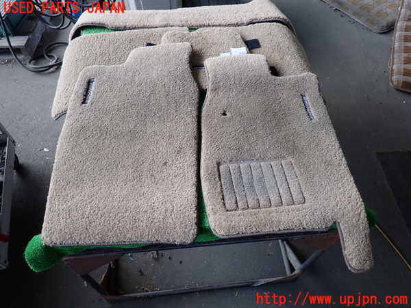 2UPJ-34787800]エクスプローラー(1FMEU74)フロアマット 中古_m0002.jpg